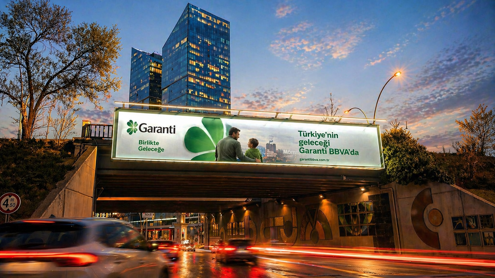 Garanti kampanyalı açık hava reklam mecrası